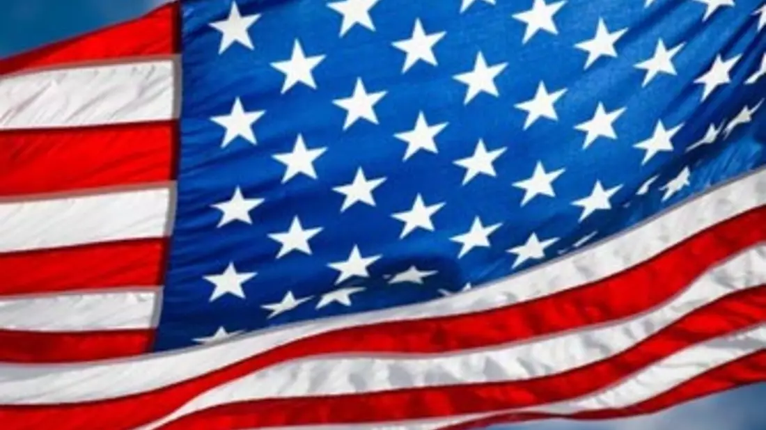 Flagge der Vereinigten Staaten - Bild: Fotolia.com / Sandor Jackal