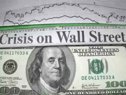 Dollar Wall Street - Foto: iStockphoto.com /  LilliDay
