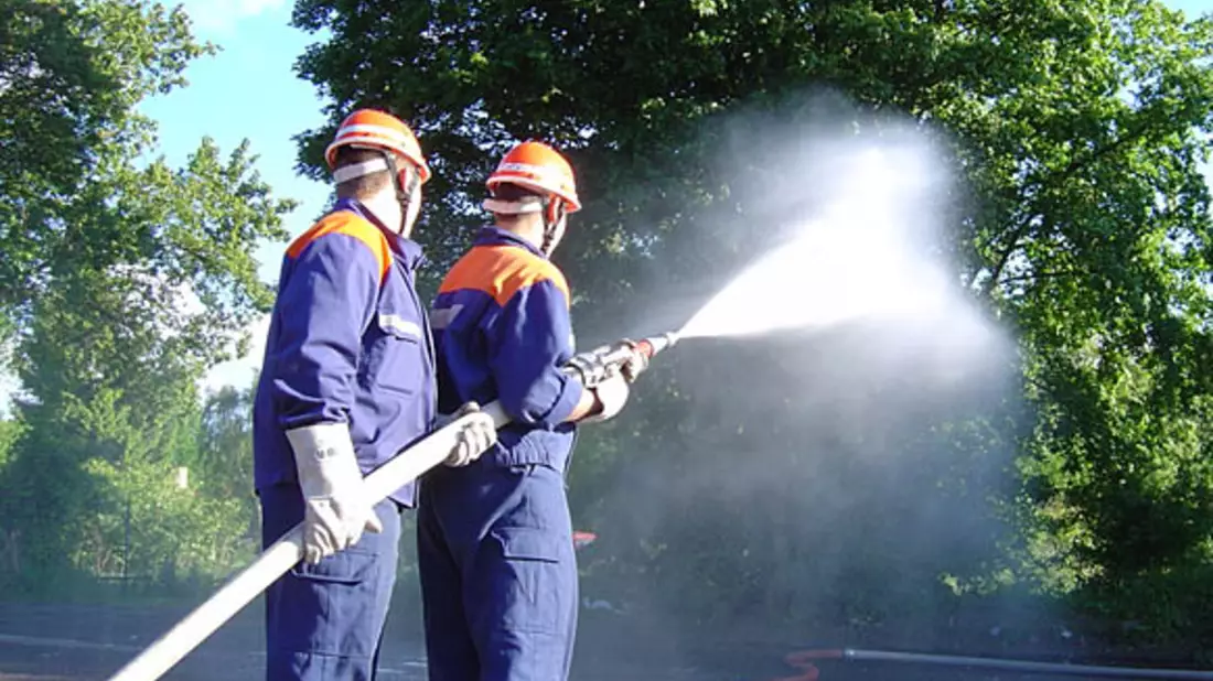 Die Mitgliedschaft bei der Jugendfeuerwehr zählt zu den häufigsten Formen gesellschaftli-chen Engagements - Bild: Wikipedia.org © Wiki-observer (CC BY-SA 3.0)