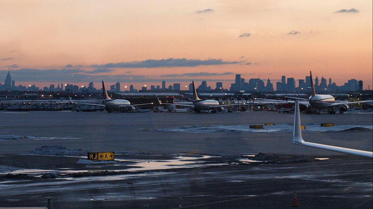 Flugzeuge am Flughafen Newark bei New York - Foto: über dts Nachrichtenagentur