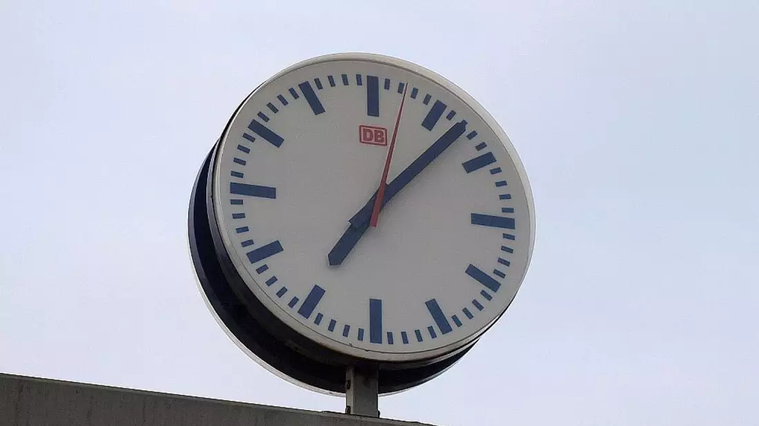 Bahnhofsuhr (Archiv) - Bild: über dts Nachrichtenagentur