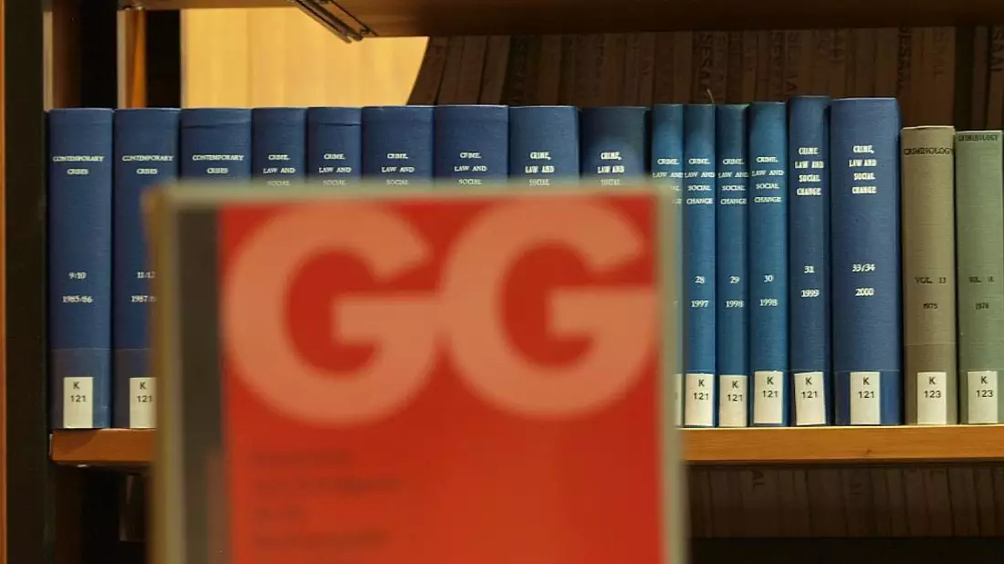 Ausgabe des Grundgesetzes in einer Bibliothek (Archiv) - Bild: über dts Nachrichtenagentur