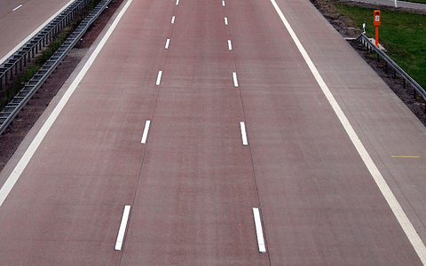 Autobahn (Archiv) - Foto: über dts Nachrichtenagentur