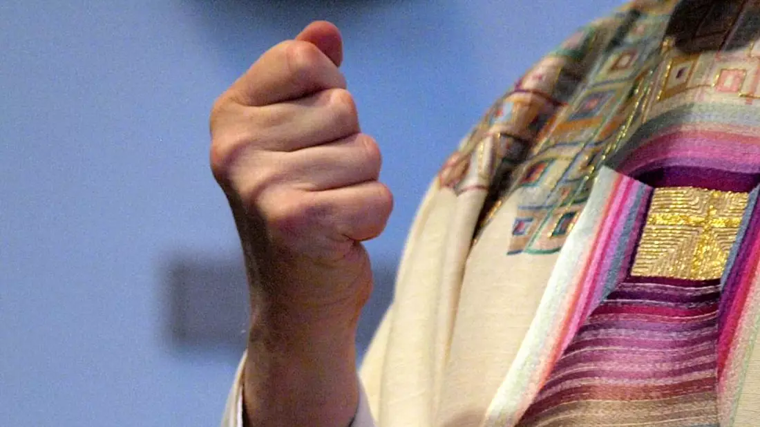 Katholischer Pfarrer in einer Messe (Archiv) - Bild: über dts Nachrichtenagentur