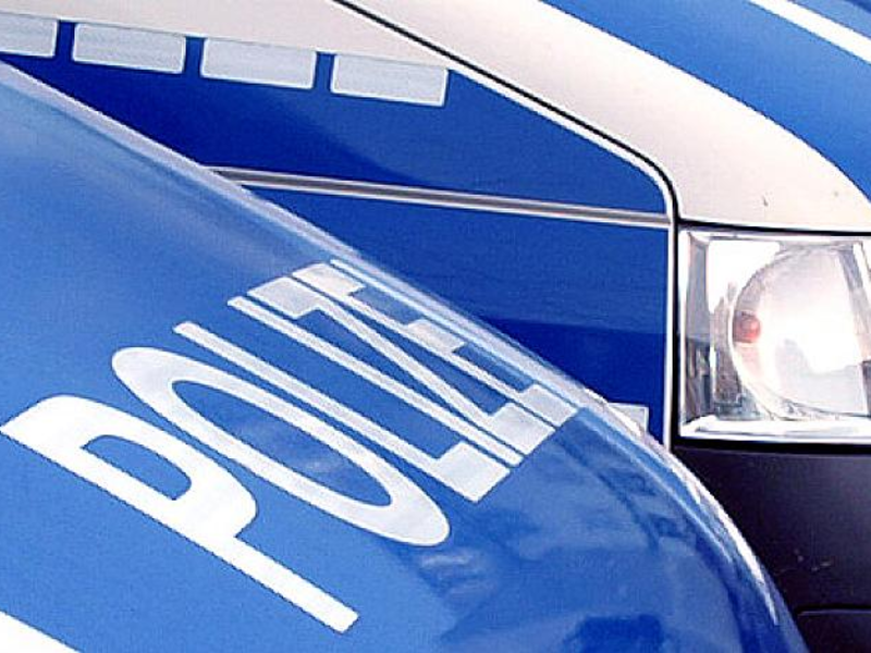 Polizeistreife im Einsatz (Archiv) - Foto: über dts Nachrichtenagentur