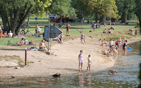 Badende Personen (Archiv) - Foto: über dts Nachrichtenagentur