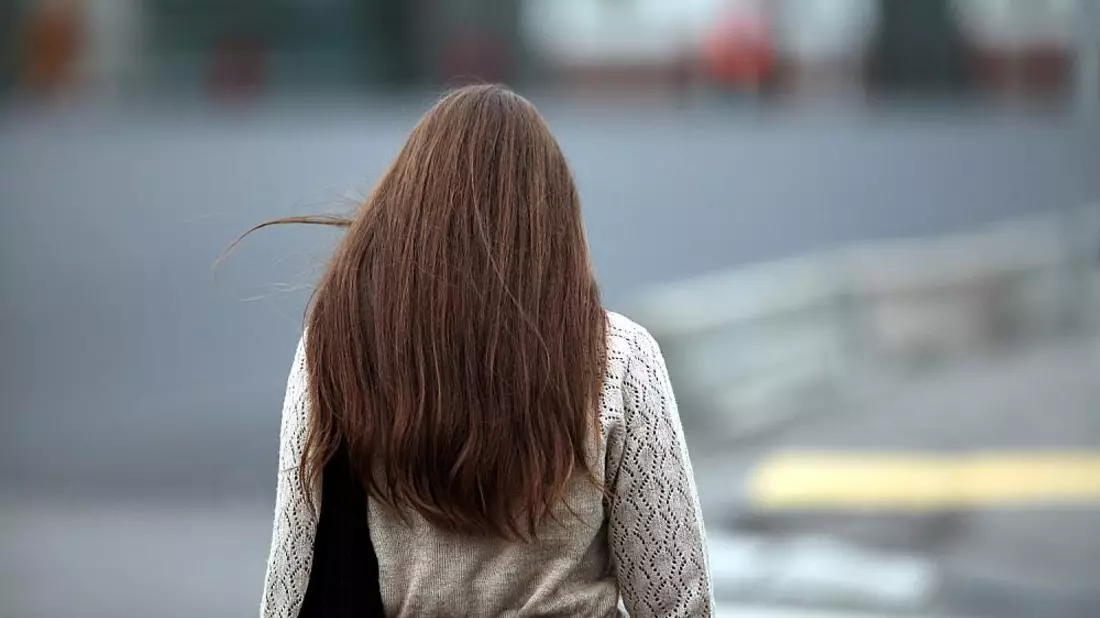 Frau mit braunem Haar (Archiv) - Bild: über dts Nachrichtenagentur