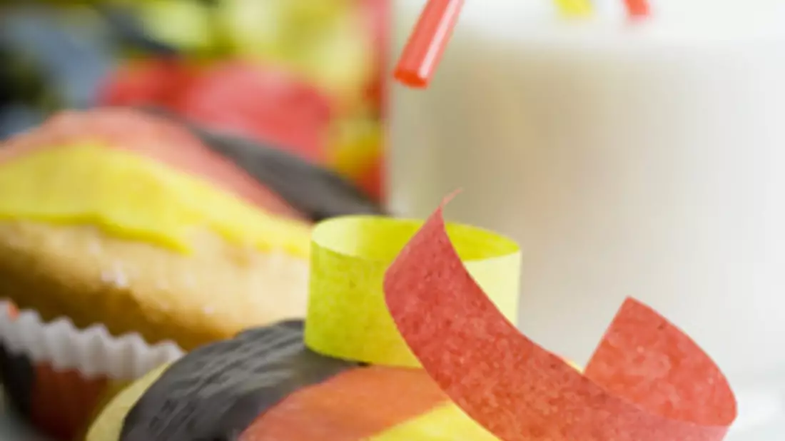 Süße Deutschland-Törtchen - Bild: Brigitte Bonaposta - Fotolia.com 