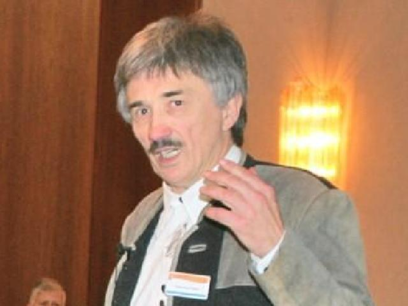 Unterricht rcihtet nach unten - das kostet Zeit und Kraft - Foto: Franz Josef Neffe