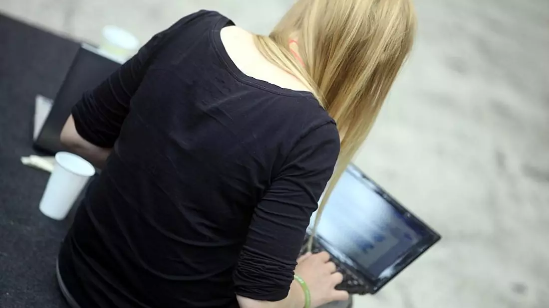 Computer-Nutzerin - Bild: über dts Nachrichtenagentur