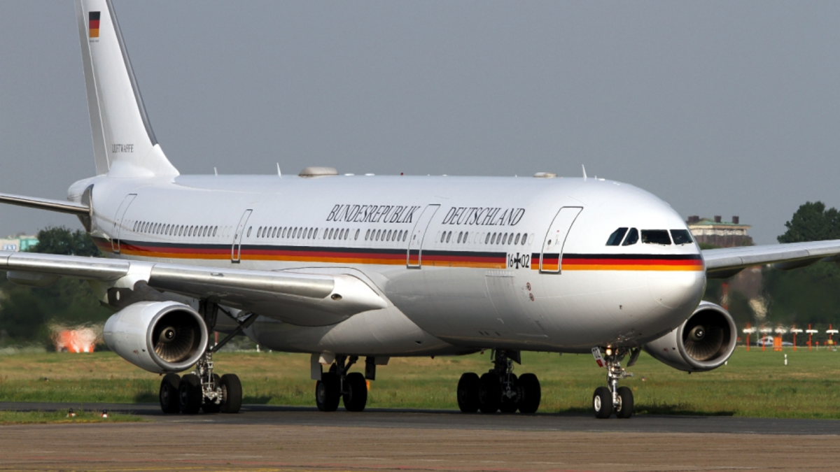 Regierungsjet A340-313X VIP 
