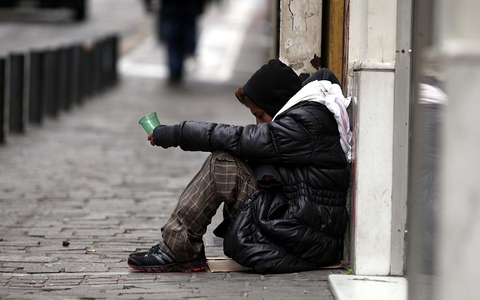 Bettlerin (Archiv) - Foto: über dts Nachrichtenagentur