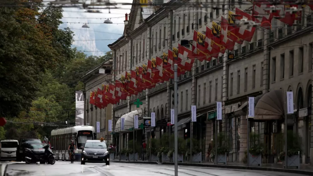 Schweiz-Fahnen in Genf - Bild: über dts Nachrichtenagentur