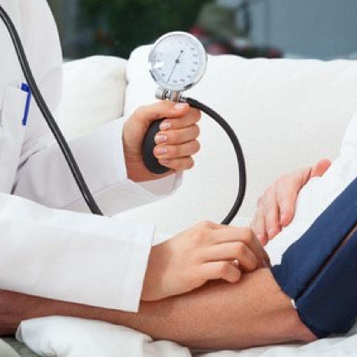 Hoher Blutdruck kann einen Schlaganfall begünstigen - Foto: © Photographee.eu - Fotolia.com 