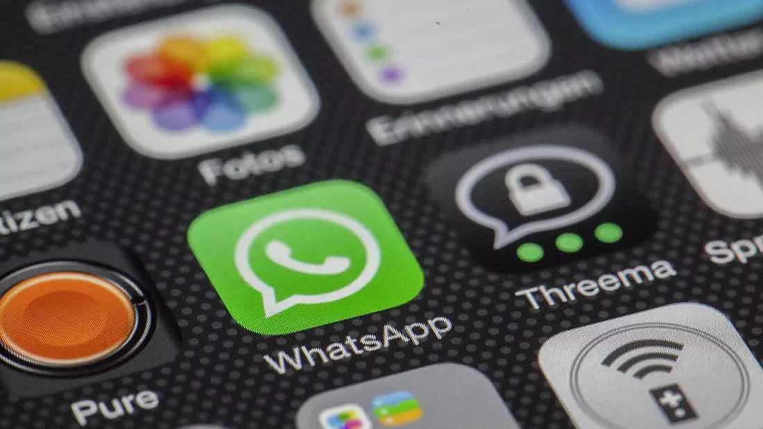 Apps können Zugriff auf alle Daten des Smartphones erhalten. - Bild: Pixabay.com © LoboStudioHamburg (CC0 1.0)