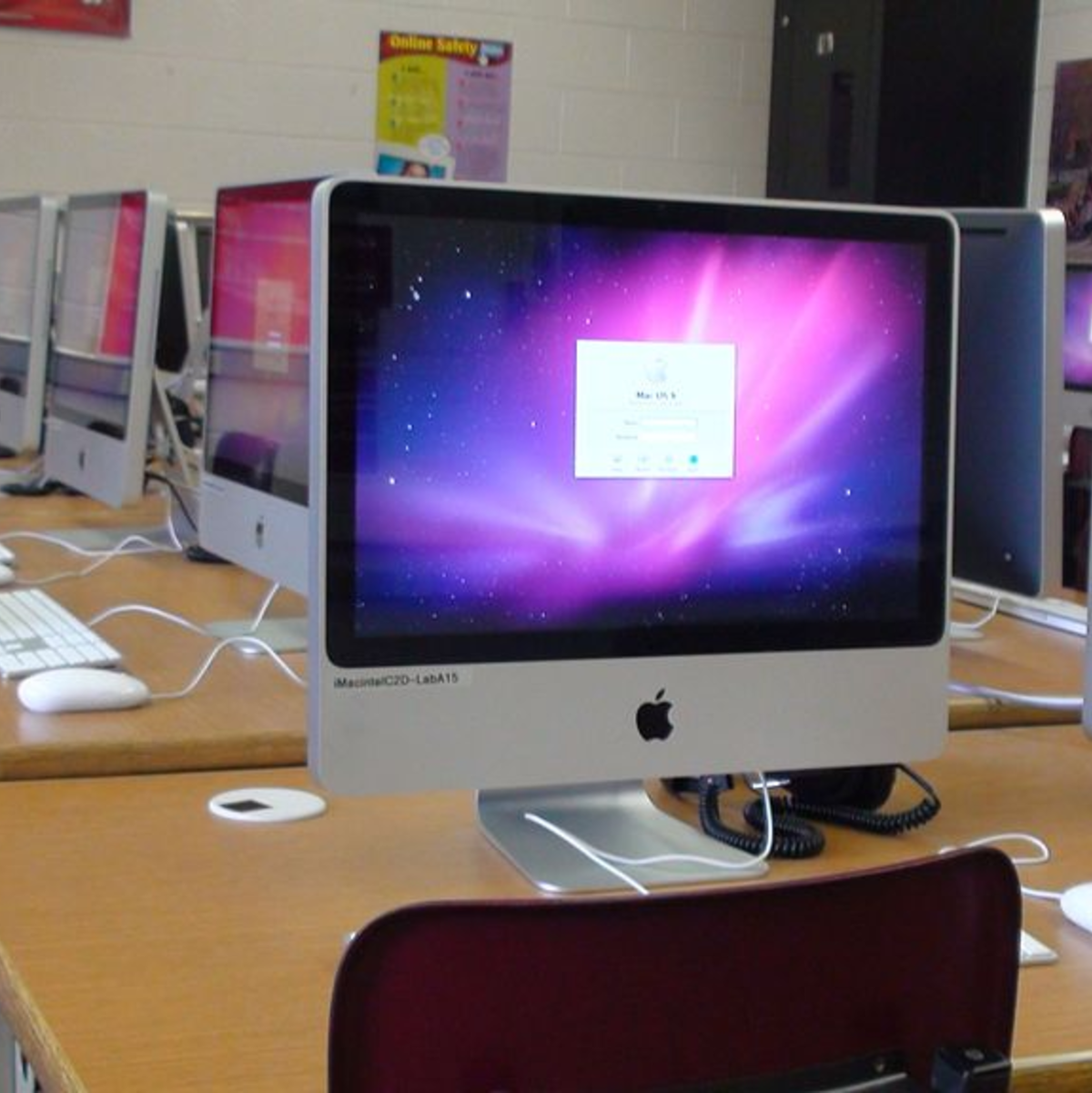 An öffentlichen Computern sollten Nutzer sensible Daten nicht eingeben. - Foto: Wikimedia.commons.org © Overton2012 (CC BY-SA 3.0)