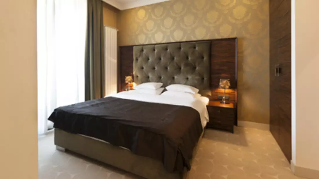 Das richtige Bett ist nur durch ein Probeschlafen herauszufinden - Bild: © rilueda - Fotolia.com