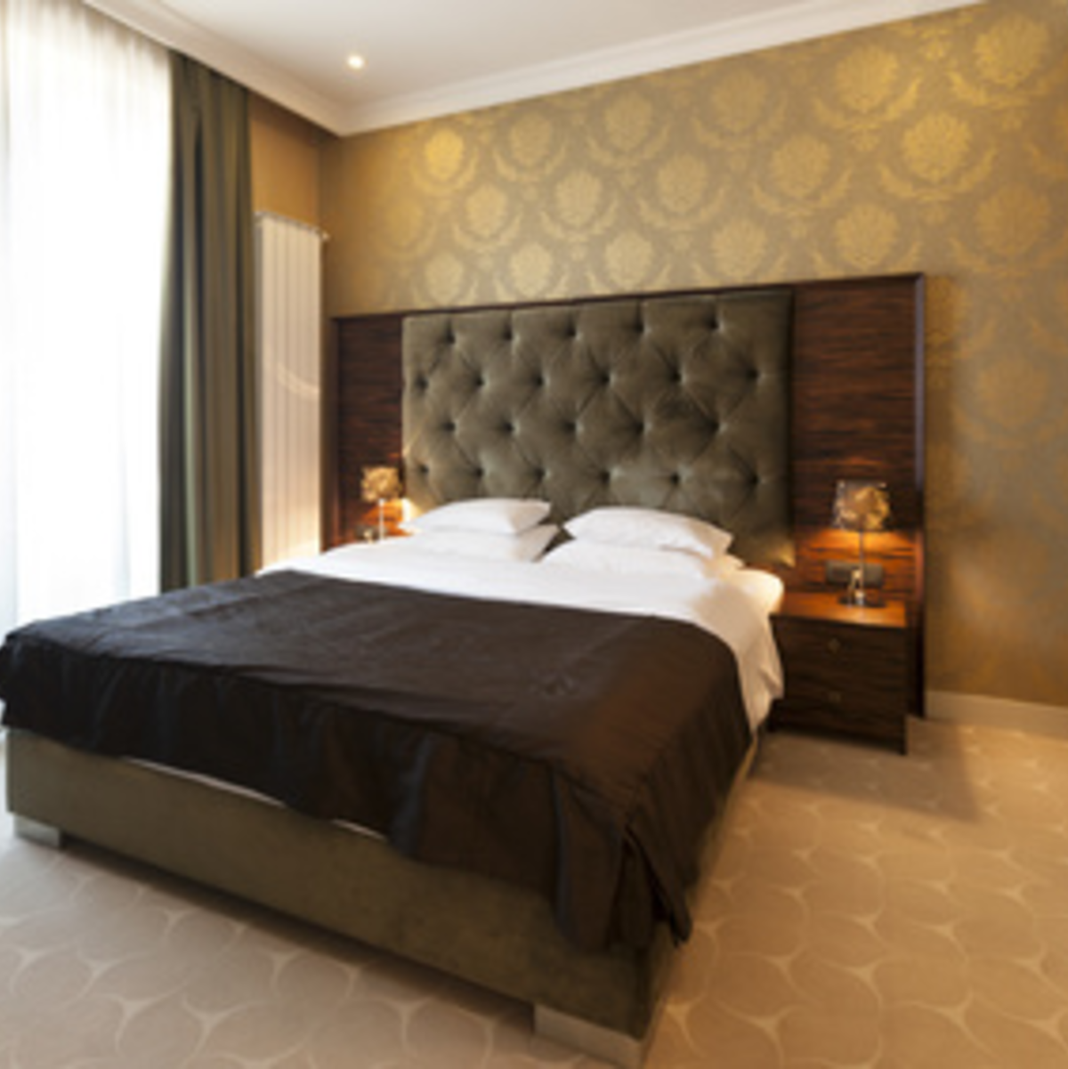 Das richtige Bett ist nur durch ein Probeschlafen herauszufinden - Foto: © rilueda - Fotolia.com