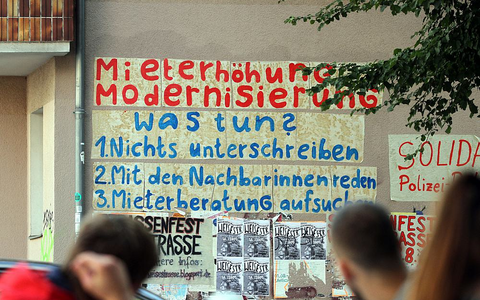 Fassadenbeschriftung gegen Mieterhöhungen (Archiv) - Foto: über dts Nachrichtenagentur