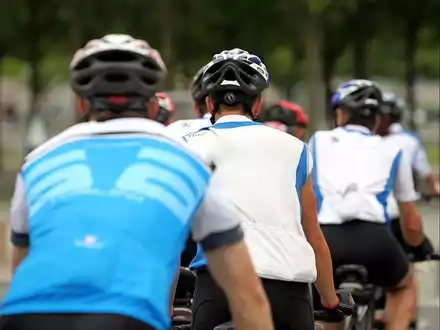 Rad-Rennfahrer mit Fahrradhelm - Foto: über dts Nachrichtenagentur