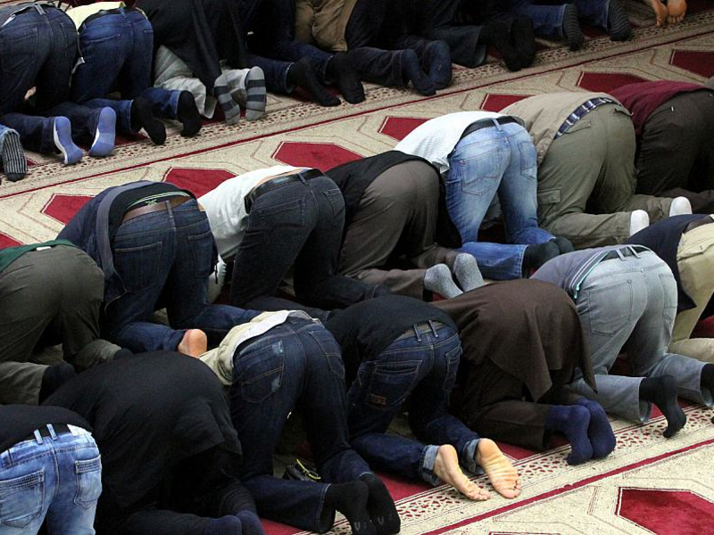 GlÃ¤ubige Muslime beim Gebet in einer Moschee - Foto: über dts Nachrichtenagentur