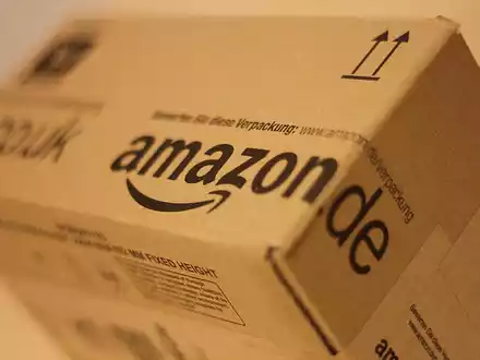 Amazon-Päckchen (Archiv) - Foto: über dts Nachrichtenagentur