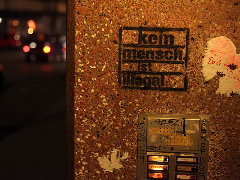 Aufschrift Kein Mensch ist illegal - Foto: über dts Nachrichtenagentur