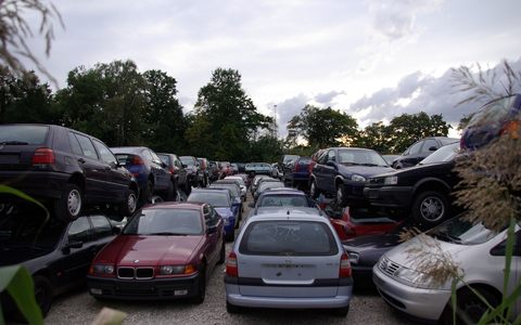 Beim Autoankauf gibt es sowohl seriöse Anbieter als auch Abzocker. - Foto: commons.wikimedia.org © Janericloebe (CC BY-SA 3.0)