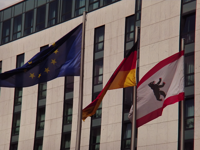 Internationale Politik - Foto: ad-hoc-news.de