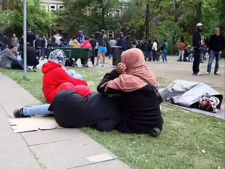 Flüchtlinge an einer Aufnahmestelle (Archiv) - Foto: über dts Nachrichtenagentur