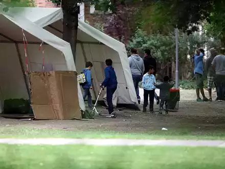 Flüchtlinge an einer Aufnahmestelle (Archiv) - Foto: über dts Nachrichtenagentur