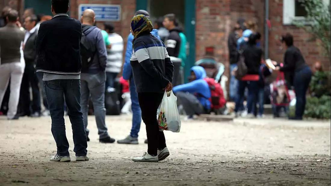 Flüchtlinge an einer Aufnahmestelle (Archiv) - Bild: über dts Nachrichtenagentur