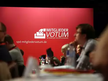 Werbung für SPD-Mitgliederentscheid auf SPD-Parteitag (Archiv) - Foto: über dts Nachrichtenagentur