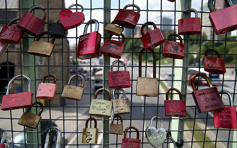 Liebes-Schlösser (Archiv) - Foto: über dts Nachrichtenagentur