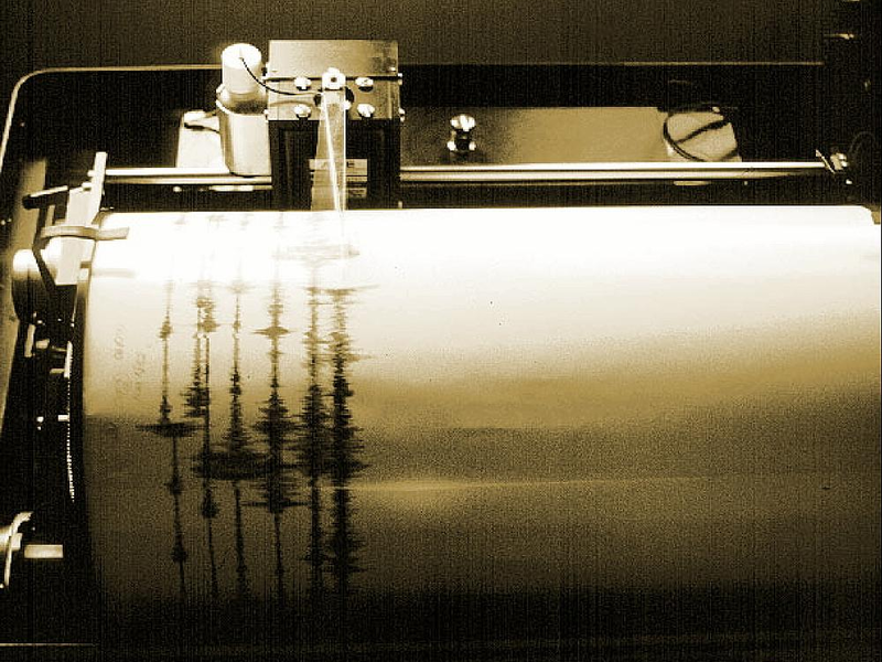Seismograph bei der Aufzeichnung eines Erdbebens (Archiv) - Foto: über dts Nachrichtenagentur