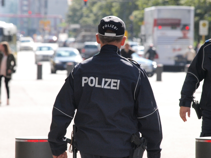 Berliner Polizist - Foto: über dts Nachrichtenagentur