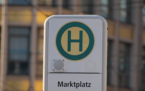 Bushaltestelle (Archiv) - Foto: über dts Nachrichtenagentur