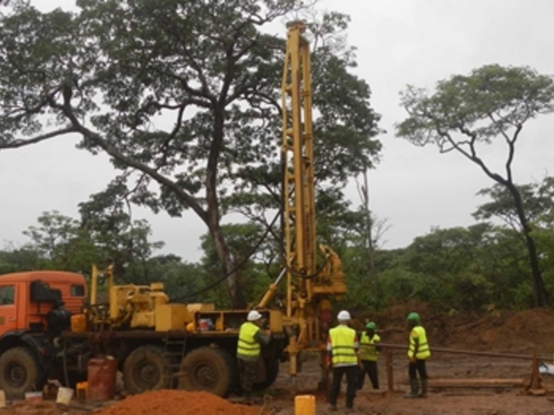 Bohrgerät im Einsatz - Foto: Lucapa Diamond Company