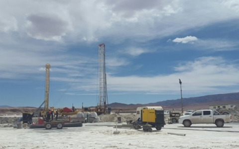 Bohrgerät auf dem Pastos Grandes-Projekt - Foto: Millennial Lithium