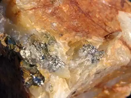 Goldvererzung - Foto: West Red Lake Gold Mines