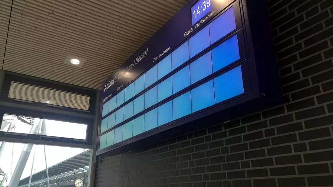 Ausgefallene Anzeigentafel bei der Bahn - Bild: über dts Nachrichtenagentur