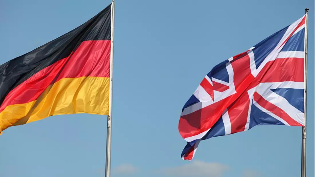 Fahnen von Deutschland und Großbritannien (Archiv) - Bild: über dts Nachrichtenagentur