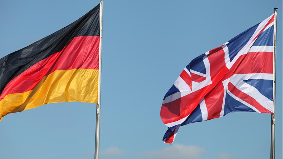 Fahnen von Deutschland und Großbritannien (Archiv) - Foto: über dts Nachrichtenagentur