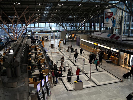 Abfertigungshalle Flughafen Stuttgart (Archiv) - Foto: über dts Nachrichtenagentur