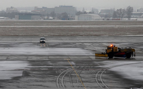 Vereiste Landebahn (Archiv) - Foto: über dts Nachrichtenagentur