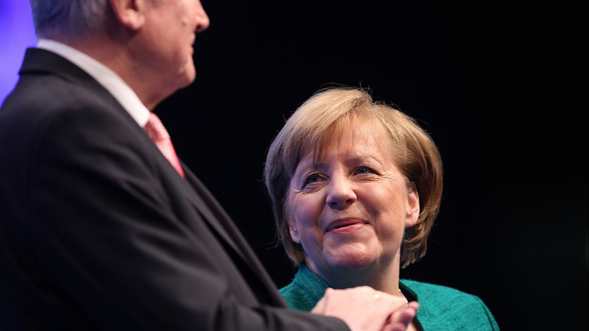 Horst Seehofer und Angela Merkel (Archiv) - Foto: über dts Nachrichtenagentur