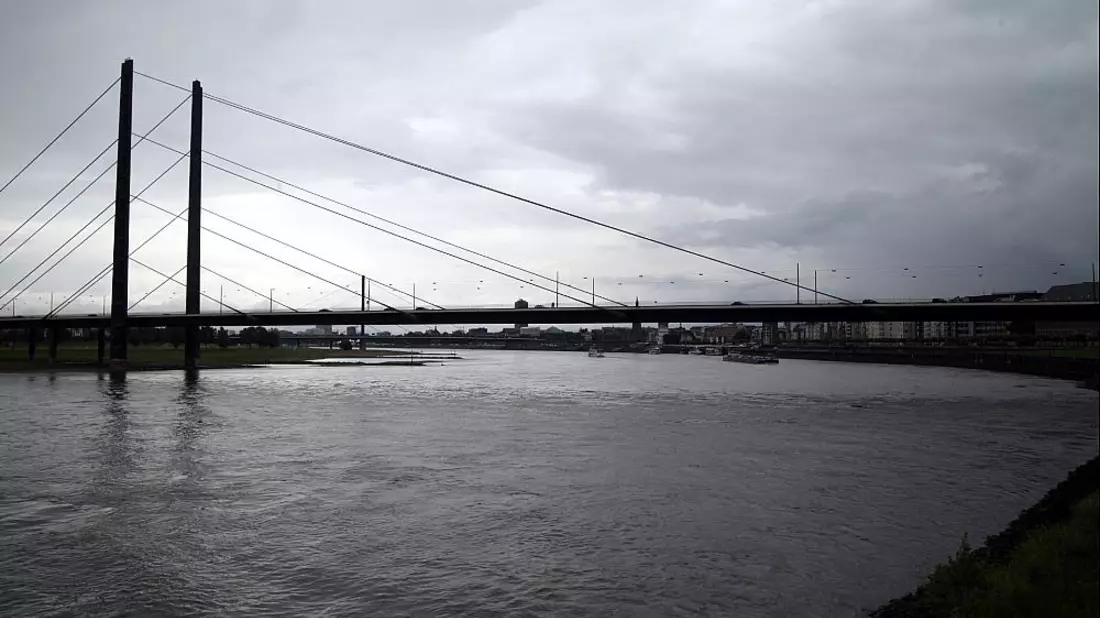 RheinkniebrÃ¼cke am Rhein bei DÃ¼sseldorf - Bild: über dts Nachrichtenagentur