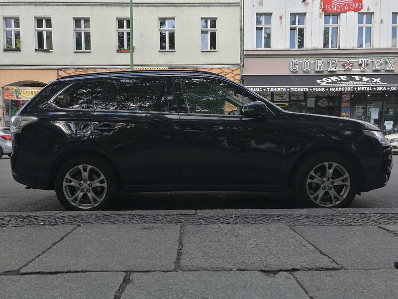 SUV (Archiv) - Foto: über dts Nachrichtenagentur