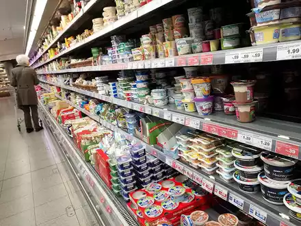 Einkaufsregal in einem Supermarkt (Archiv) - Foto: über dts Nachrichtenagentur