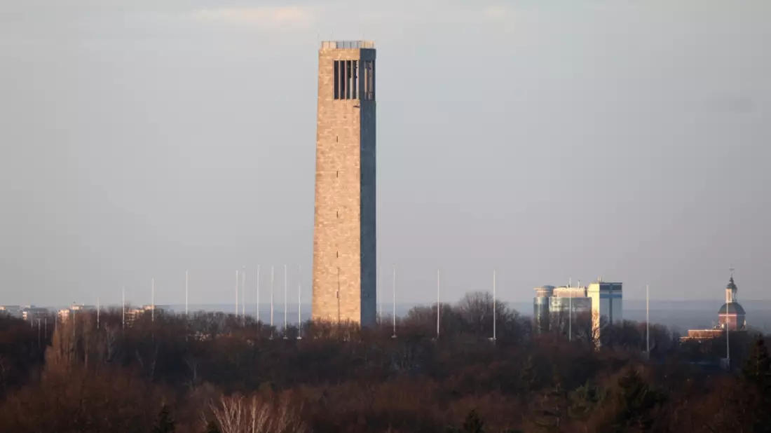 Glockenturm beim Olympiastadion Berlin - Bild: über dts Nachrichtenagentur